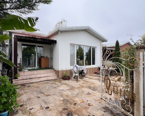 فروش ویلا در چمستان شهرک قدیمی با ویو جنگل