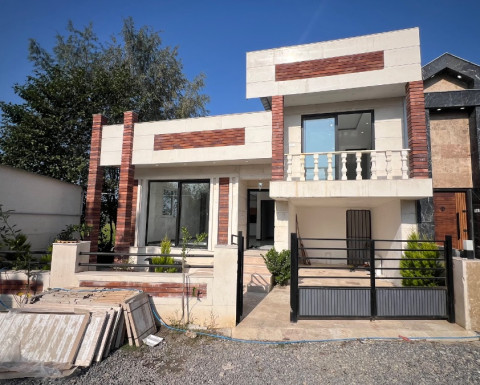 ویلای نیم پیلوت شهرکی بهدشت در چمستان