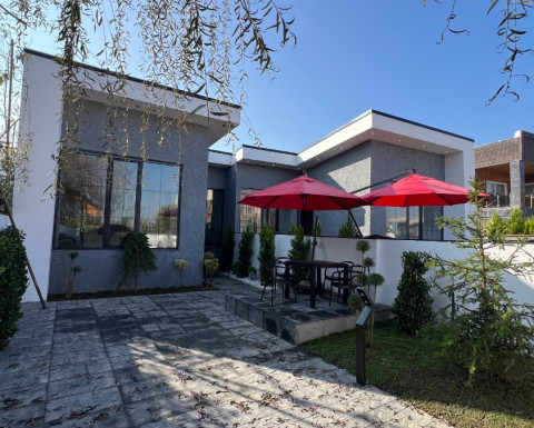 فروش ویلای مدرن شهرکی در چمستان مناسب سکونت دائم