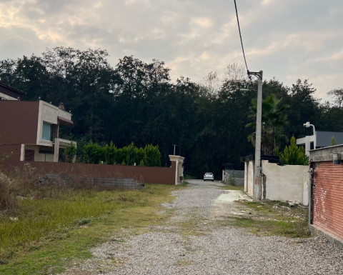 خرید زمین در چمستان شهرکی چسبیده به جنگل بلویج