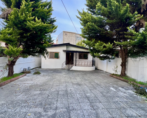 فروش ویلا باغ شهرکی نزدیک ایزدشهر در شهرک چمستان