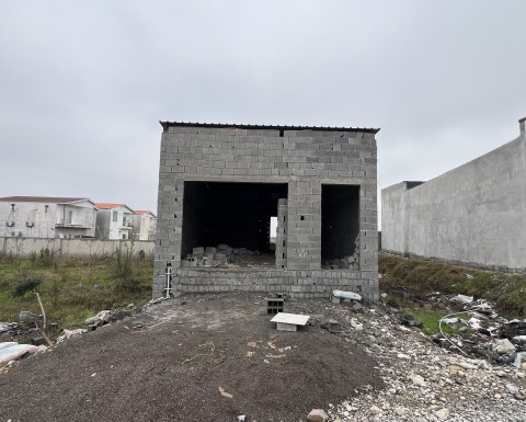 فروش ویلای نیمه کاره در چمستان روستای کراتکتی